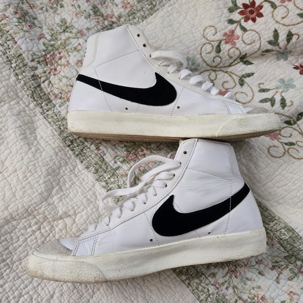 Women's Nike shoes